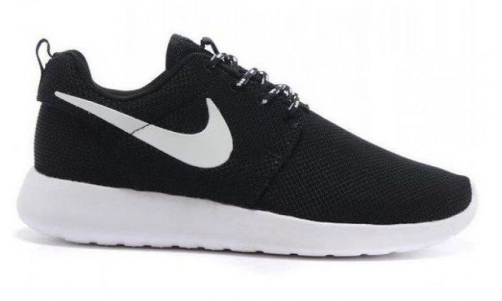 Nike roshe run - современная спортивная обувь